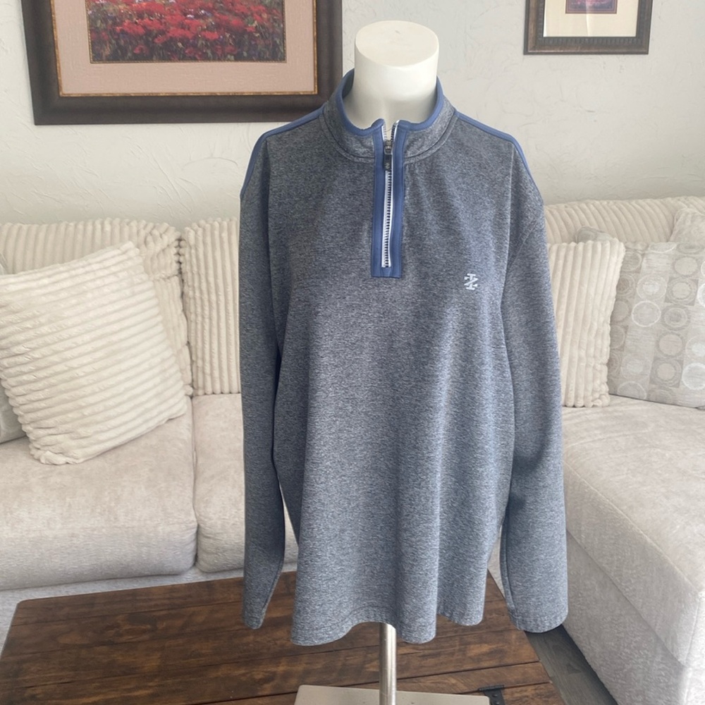 IZOD Golf long sleeved 1/4 zip pull over
